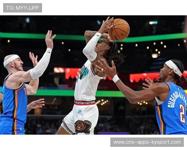 SGA（亚历山大）后仰跳投丝滑如水，雷霆比分拉开