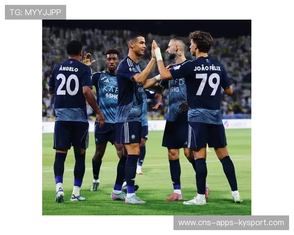 利雅得胜利3比0大胜对手，C罗带队紧追榜首